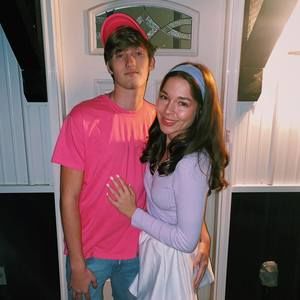 Meet your Posher, Bella